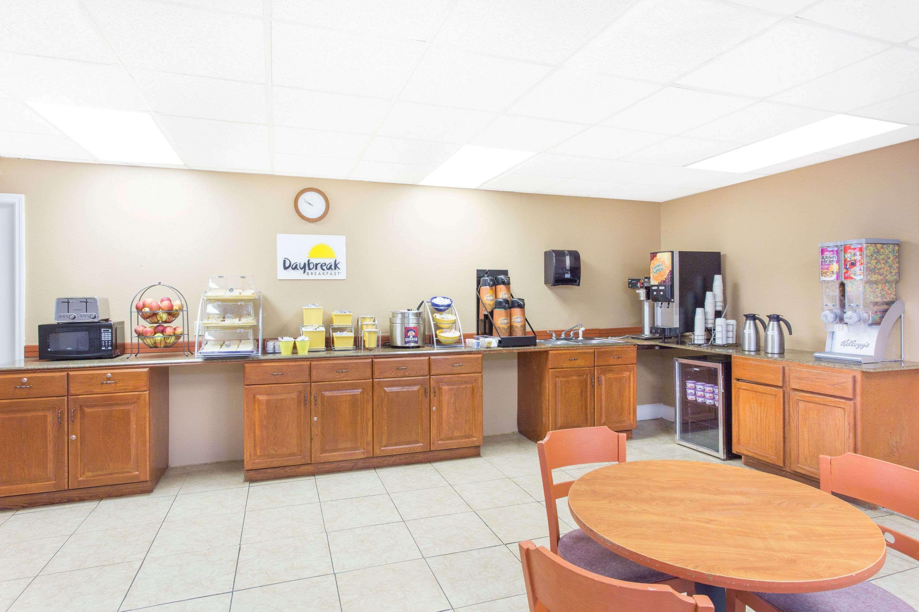 Days Inn Albany Dış mekan fotoğraf